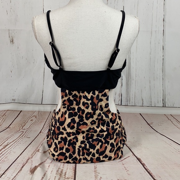 One piece swimsuit - Picture 4 of 5